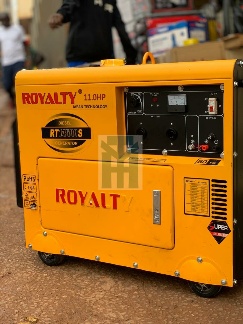 11HP Silent Diesel Generator 7000W Box Body Set