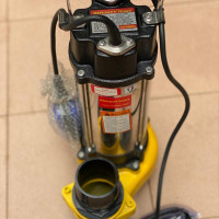 Royalty Italy 24m Submersible Water Pump