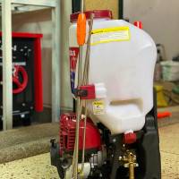 Honda 4 Stroke Agricultural Sprayer
