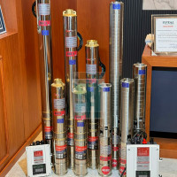 AC DC Solar Submersible Water Pump 45l/min 2KW 4"